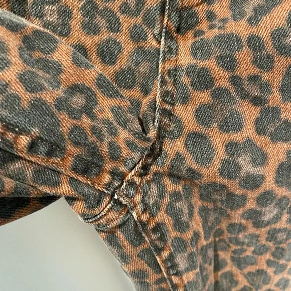 Madewell Leopard Print Low Slung Baggy Jeans in Dark Coffee - Picture 10 of 11